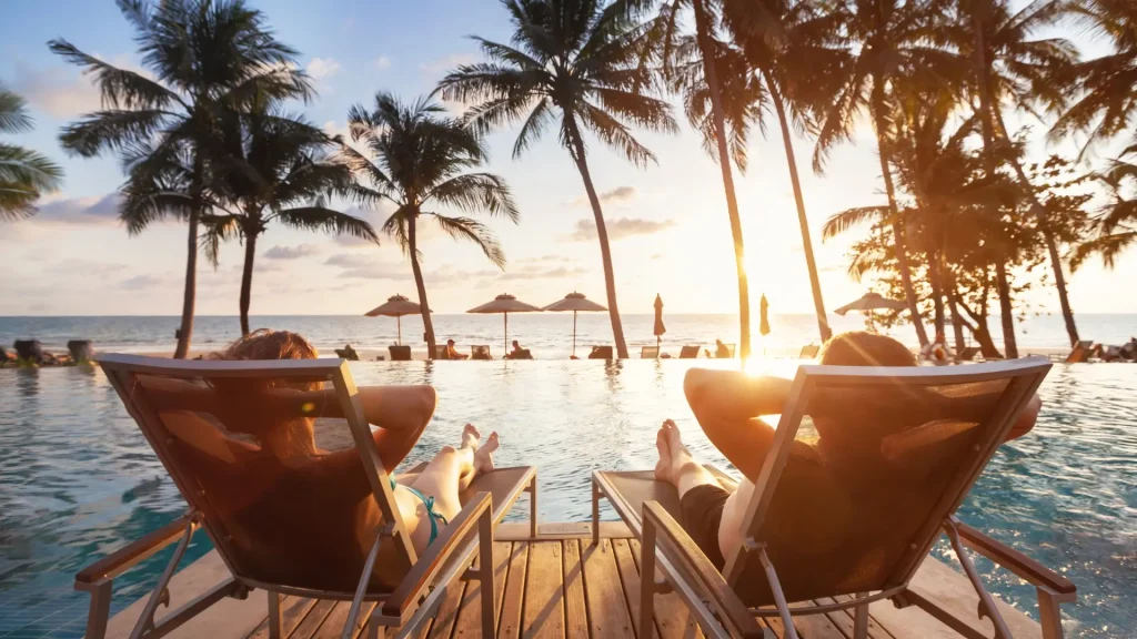Get better experiences with the top 10 luxury travel companies in India.
