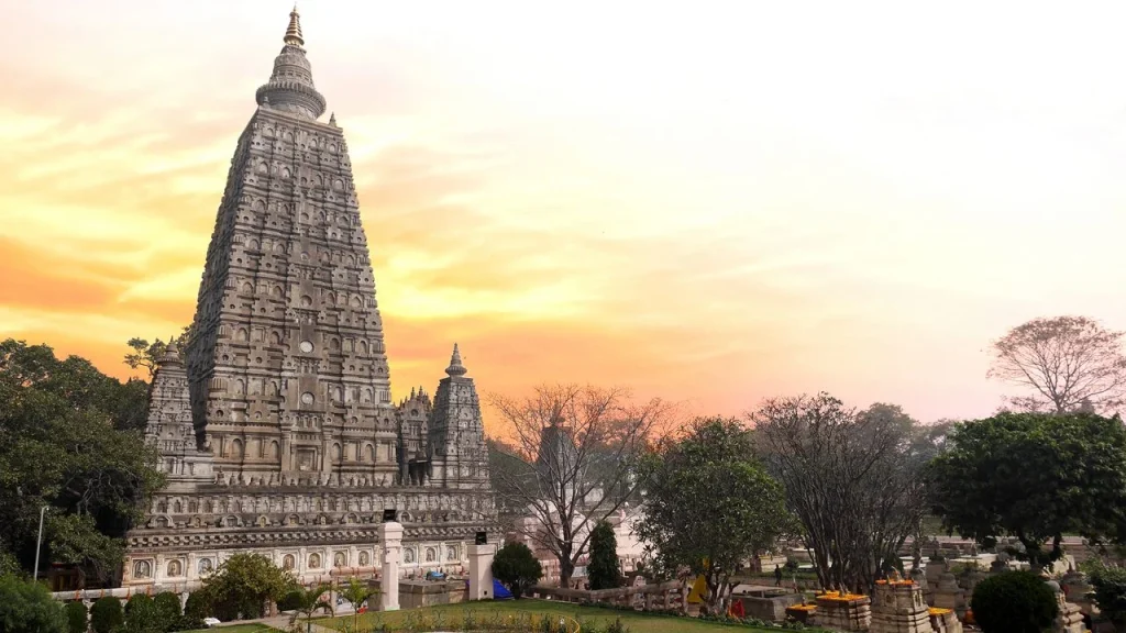 A symbol of peace and enlightenment that connects deeply with the legacy of Buddhist monasteries in Bihar.