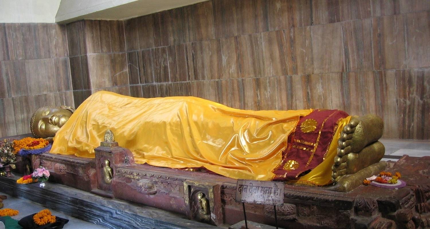 10-days-buddhist-circuit-with-birth-to-death-place-of-buddha (9)