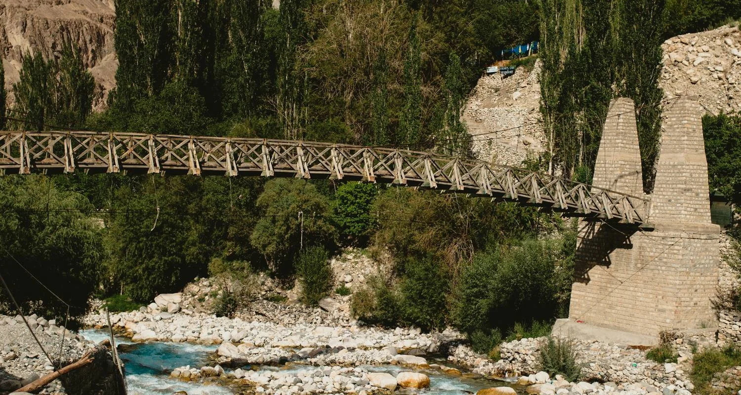 7-days-pearl-of-the-himalayas-kashmir-experience (3)