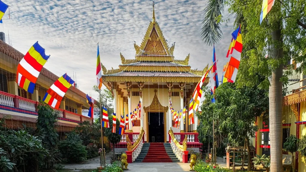 Sarnath marks where buddhism spread in india.