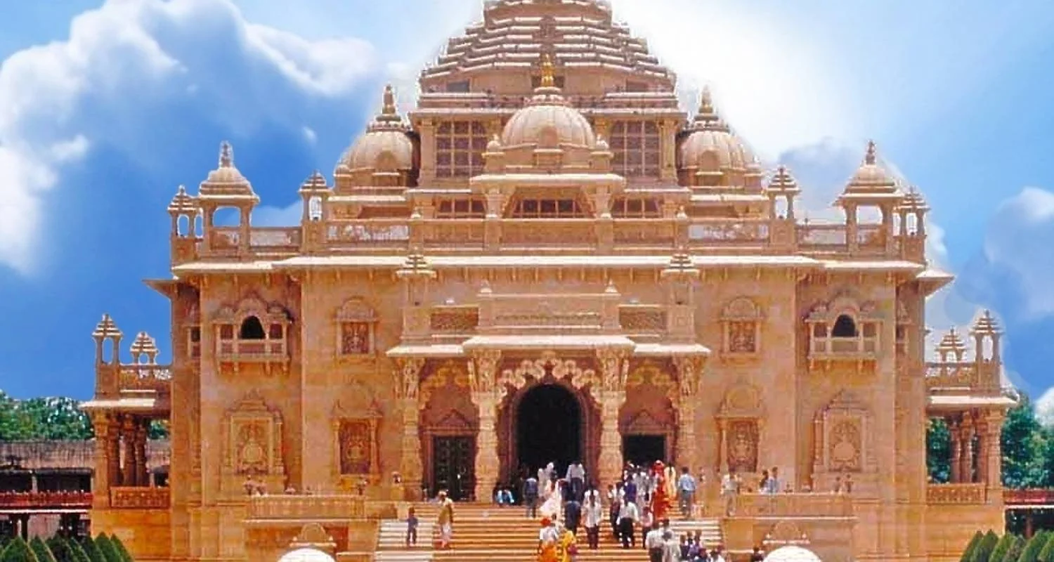 taj-mahal-with-rajasthan-varanasi