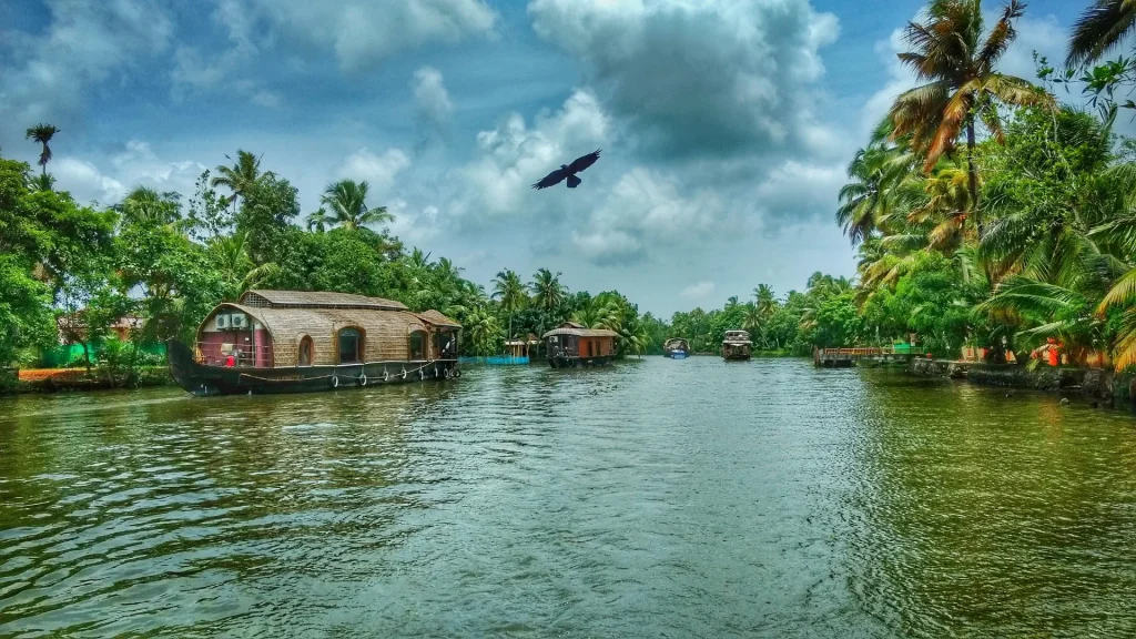 Alleppey, Kerala ranks among the best tourist places in South India during December.