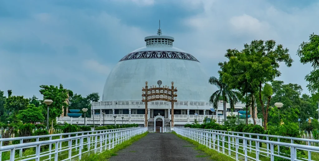 Deekshabhoomi, Nagpur houses the biggest buddhist temple in india.