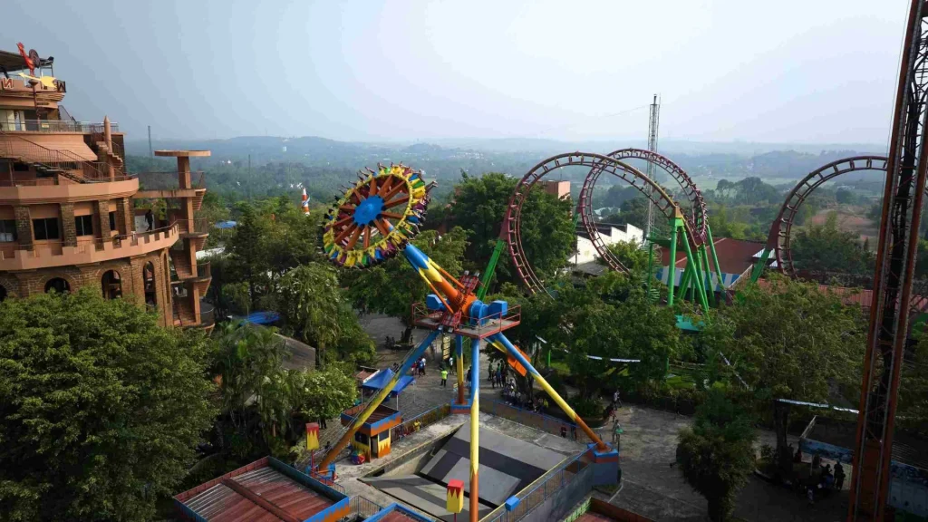 Went dry came soaked Wonderla feels like holiday places around Cochin.