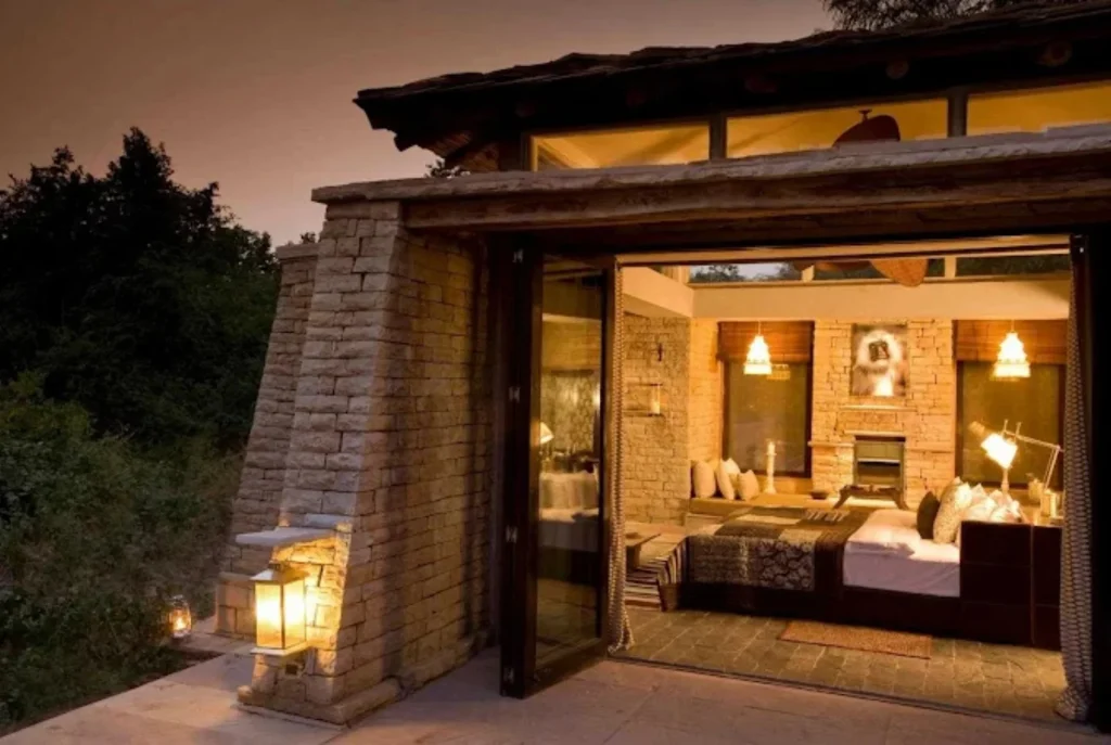 Morning safari view from resorts in Madhya Pradesh surrounded by forest.