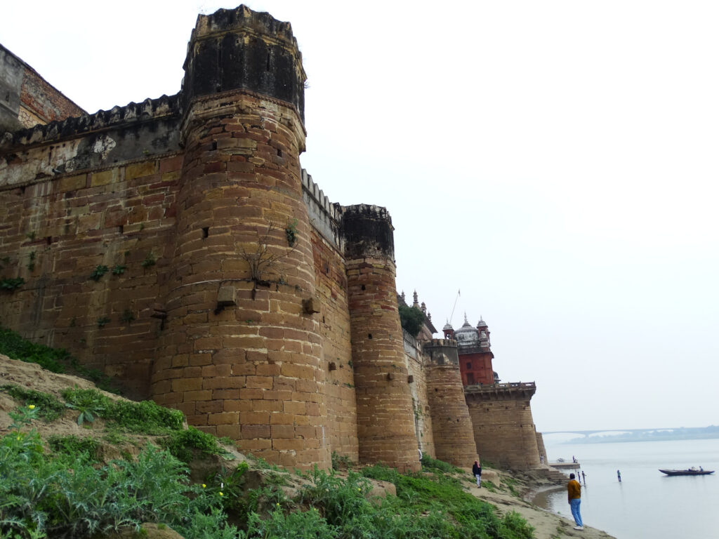top 10 places to visit in varanasi - ramnagar fort