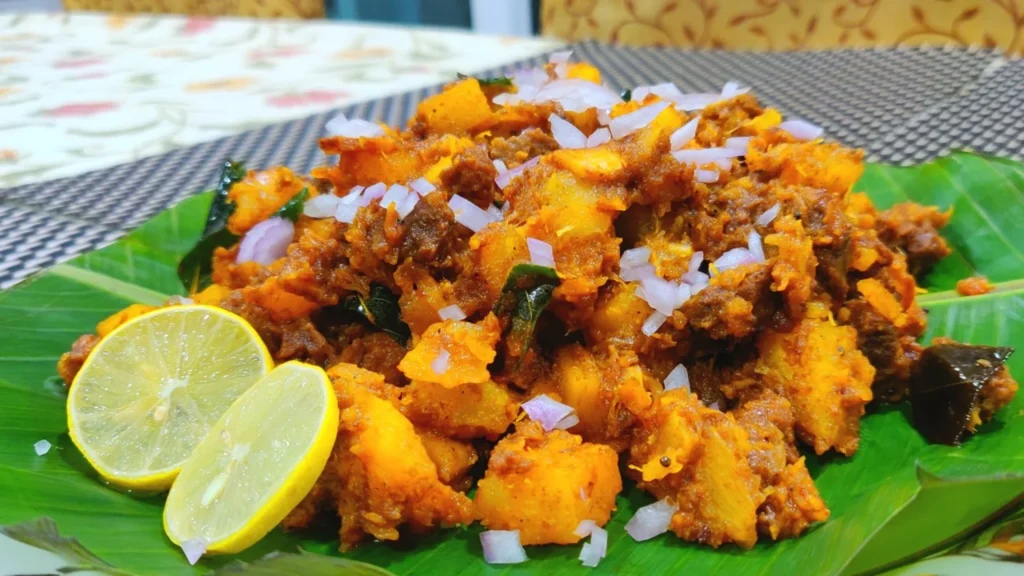 Late night hunger leads to places to visit in Kochi at night.