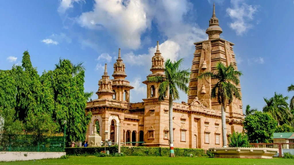 The timeless beauty of India reflects in the largest buddhist temple in india.